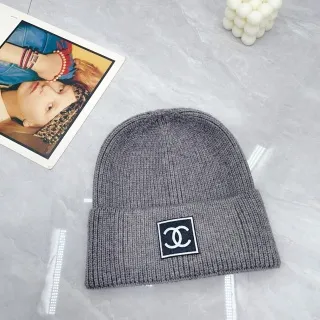 037 woolen hat