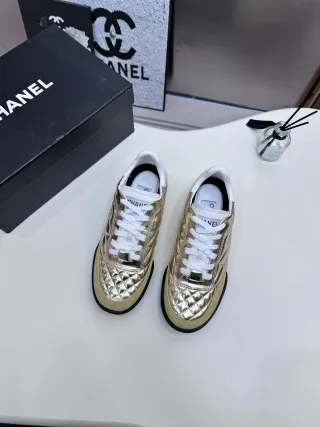 119933low-top sneakers