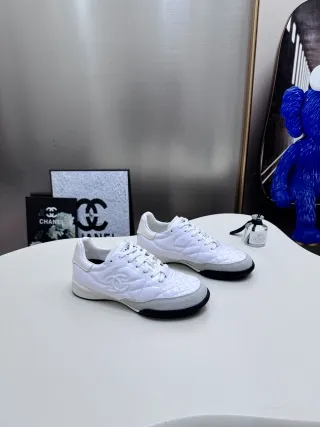 119933low-top sneakers