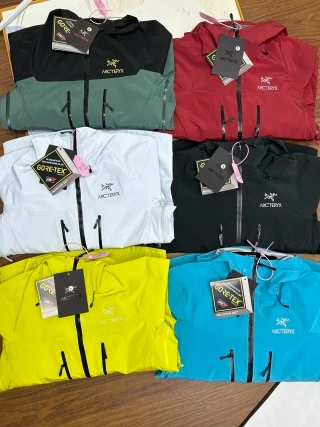 X00000755524hardshell jacket