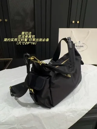 007 Shoulder Bag