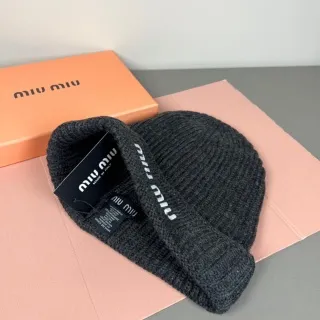 025 woolen hat