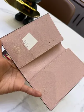 016  Wallet