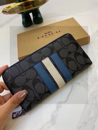 013 Wallet