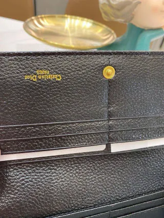 007 Wallet