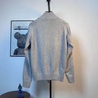 050 hardshell jacket