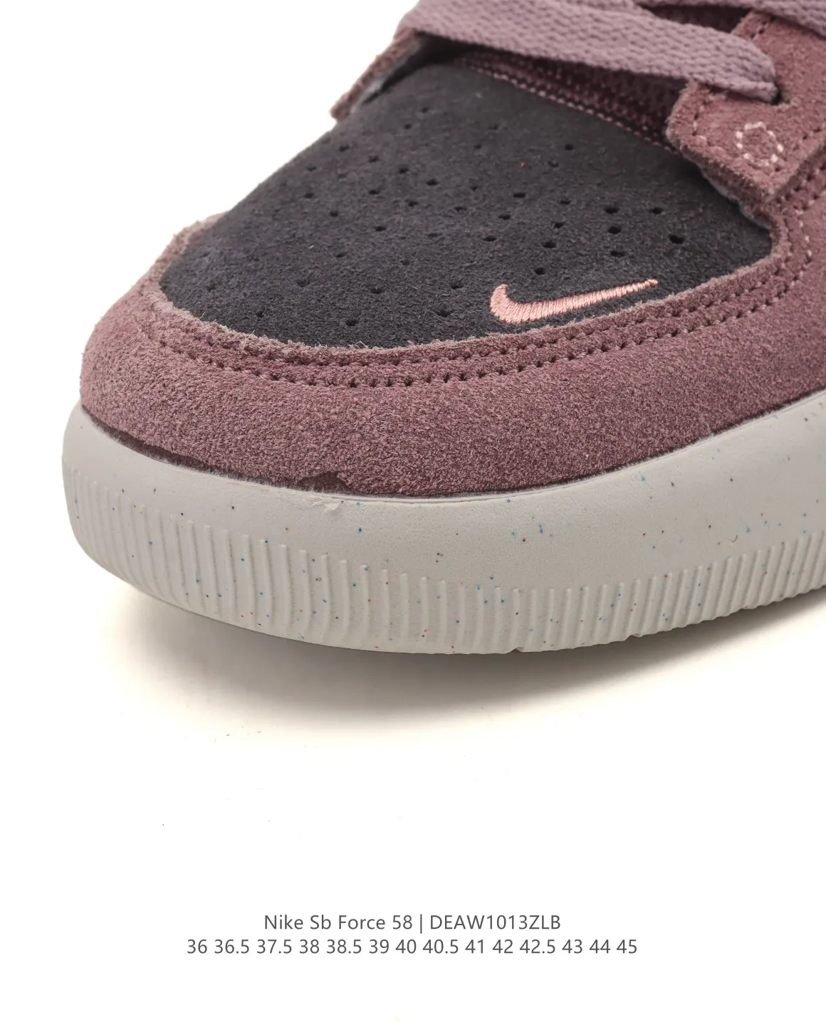 DV547casual sneakers