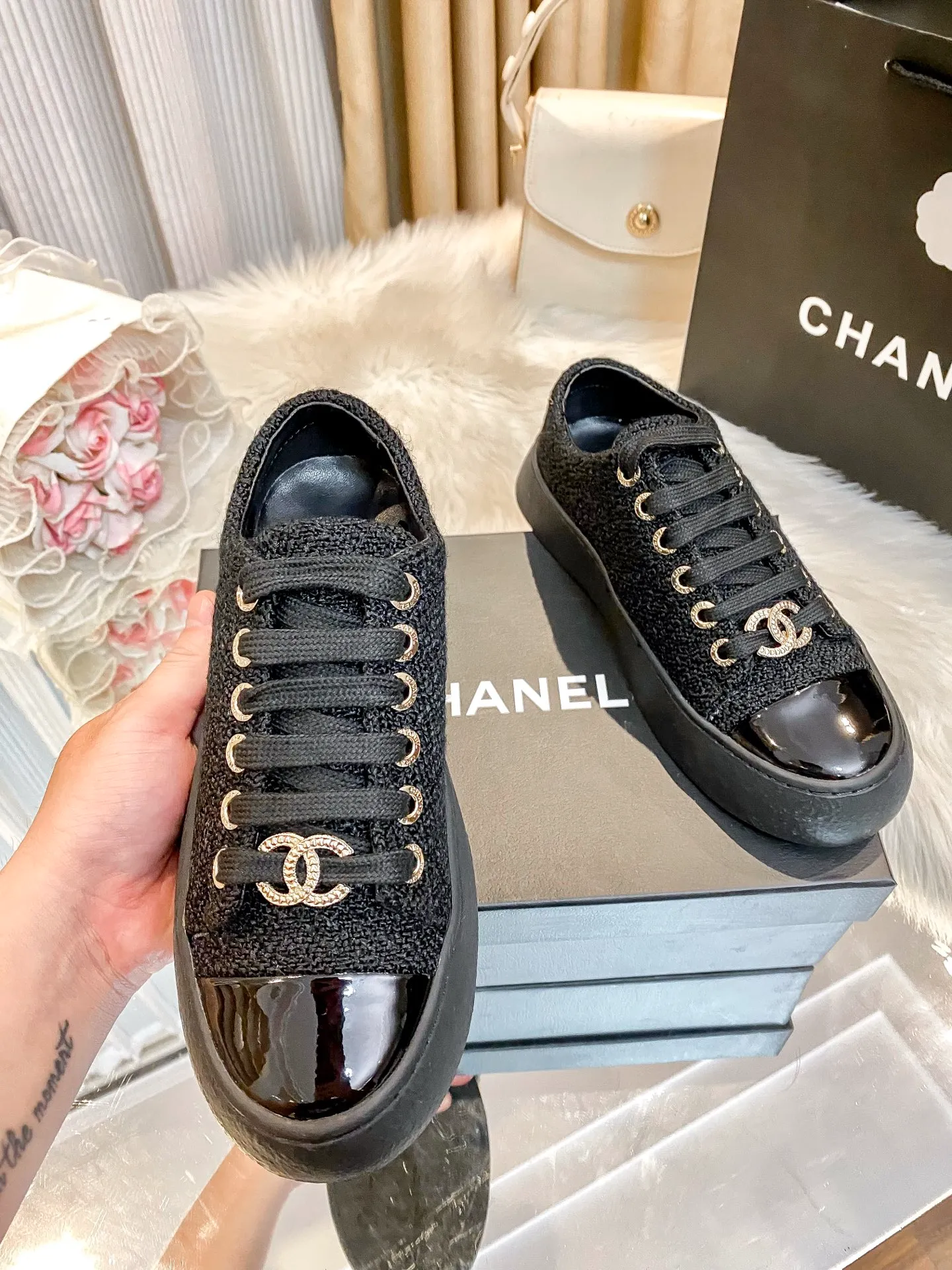 122570low-top sneakers