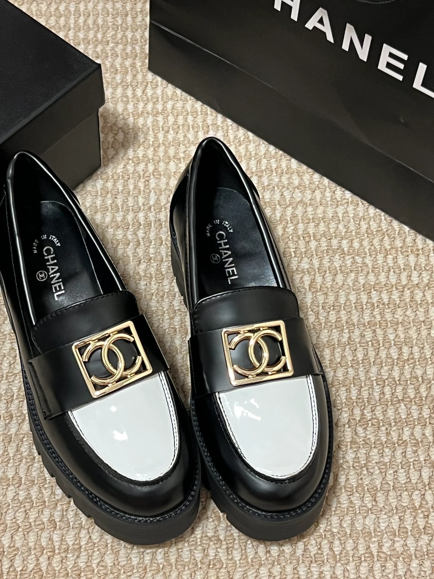 113587loafers