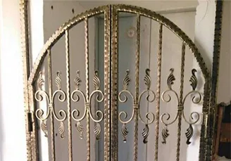 wrought iron fence ornaments