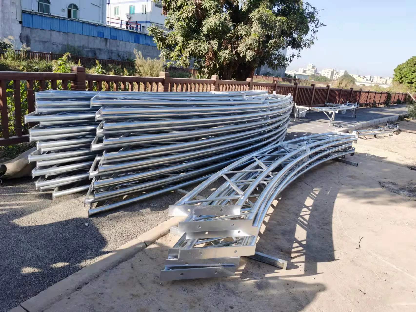 Steel vs. Aluminum Alloy Buildings: Pros and Cons