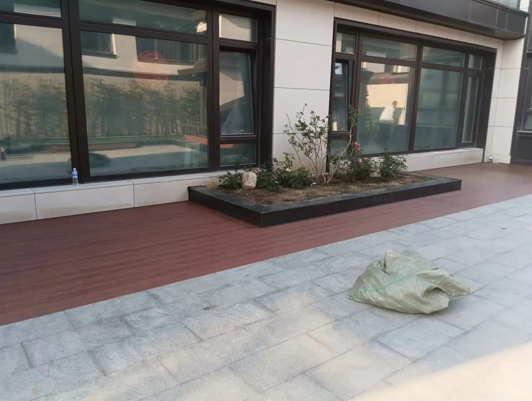How To Stagger Deck Boards outdoor deck flooring