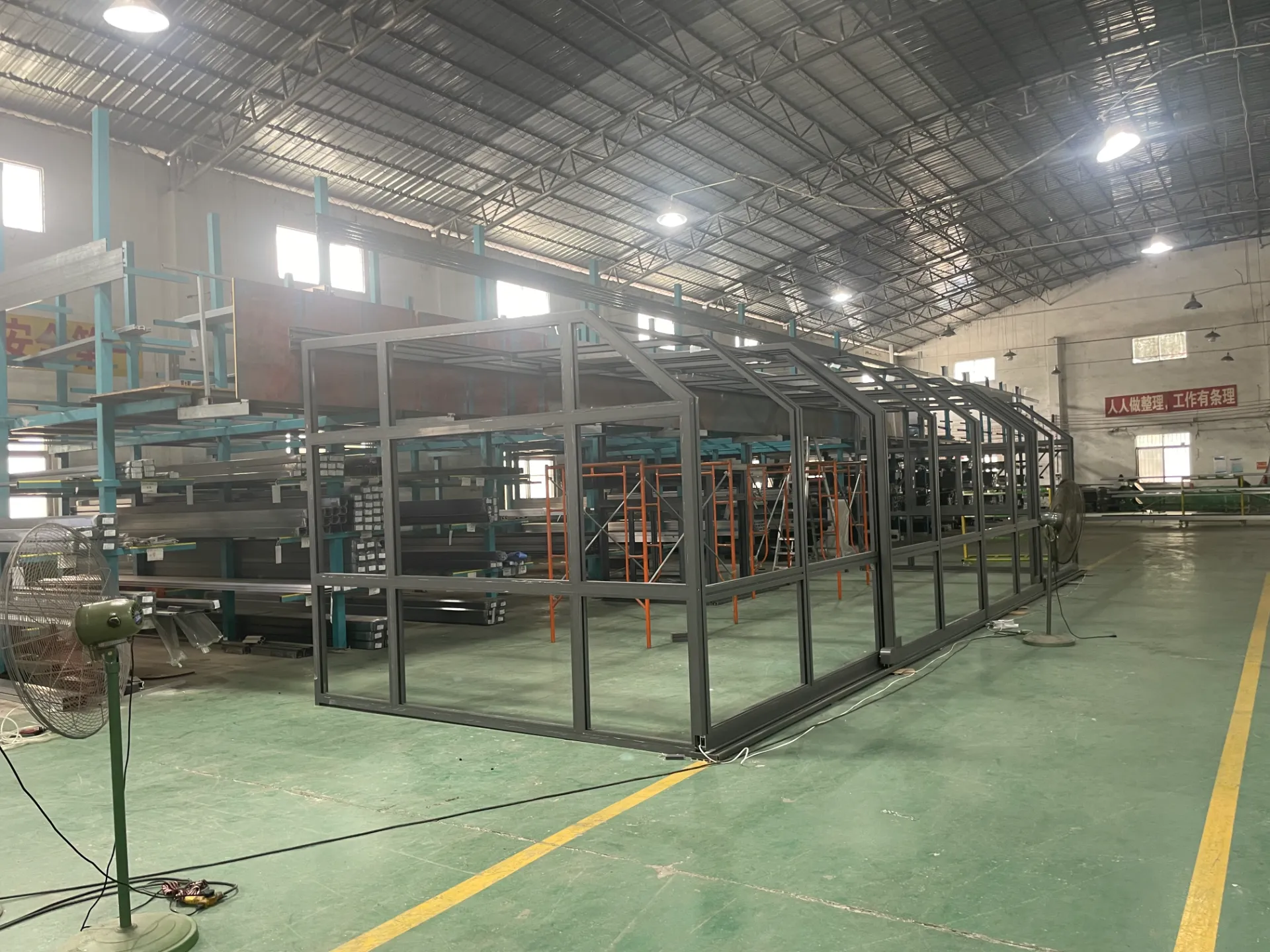 Stop the beer can:what is aluminum used for？