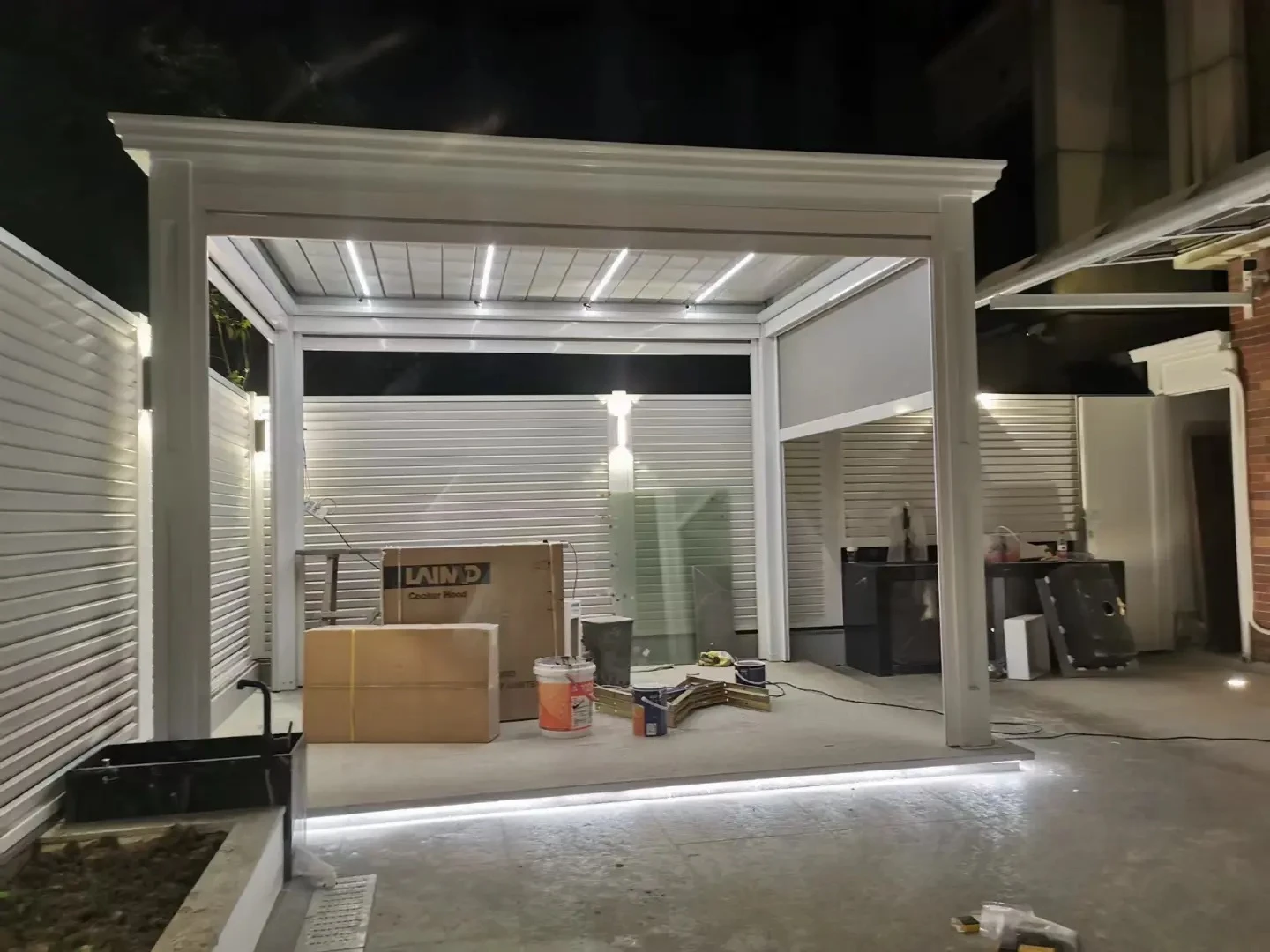 Maximize Your Outdoor: Modern Pergola Ideas
