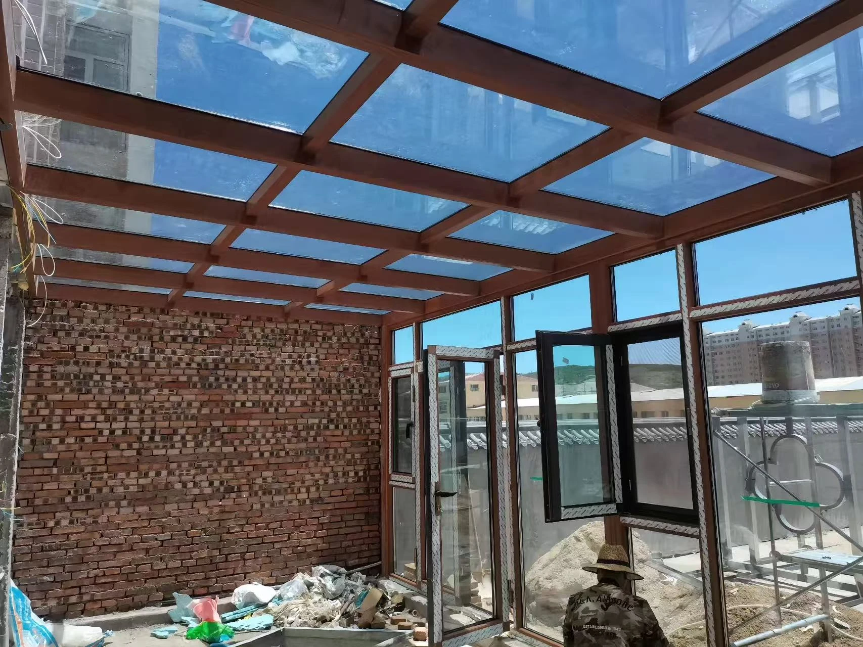 How Long to Build a Glass Enclosure Sunroom?