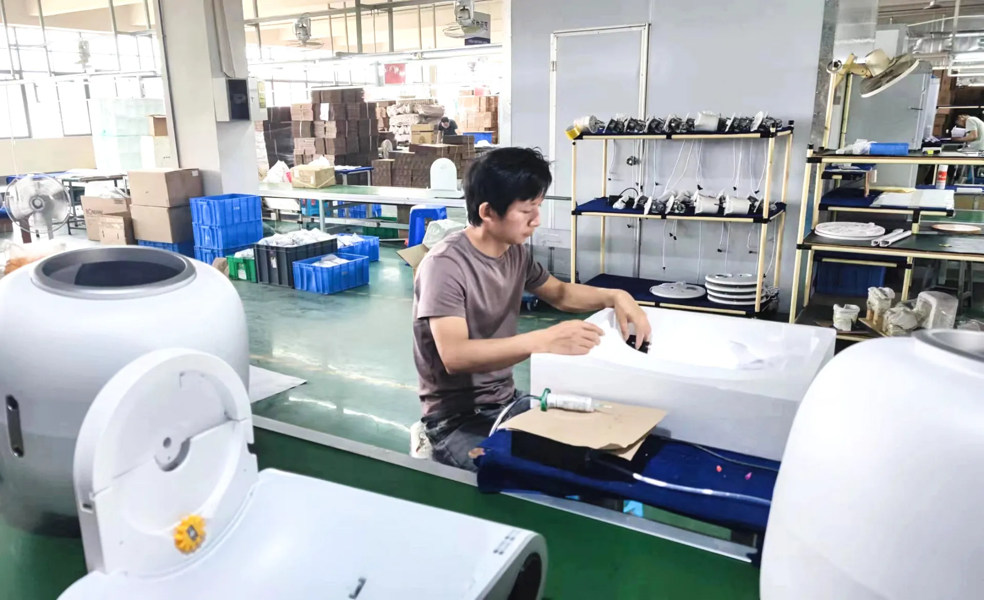 robot litter box price