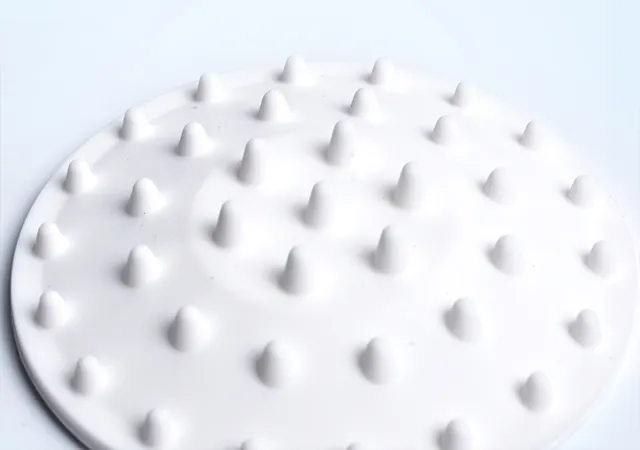 Easy And Simple Portable Paw Cleaner For Dogs