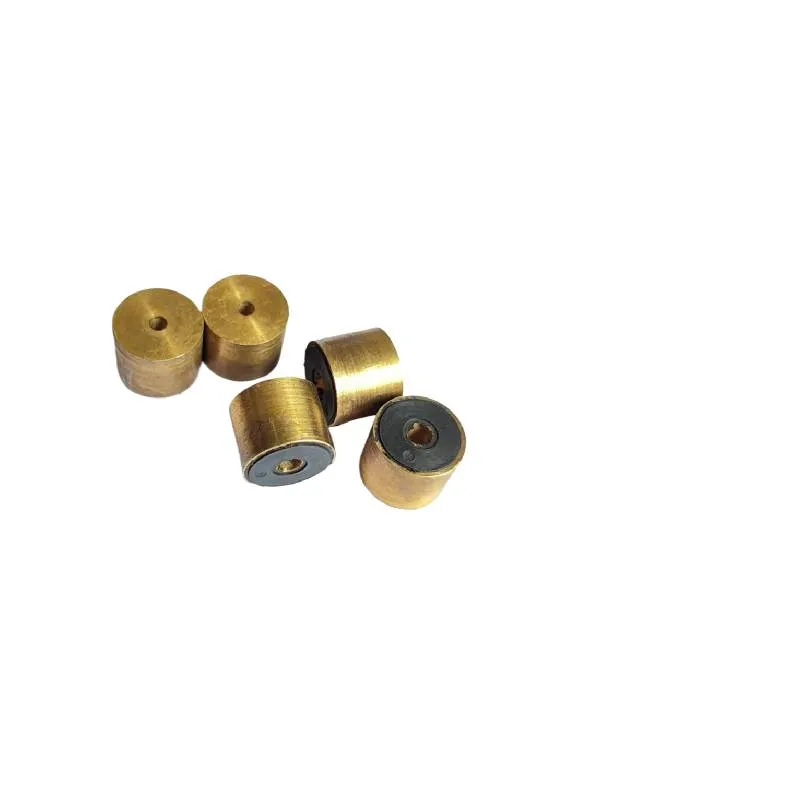 Copper insert with rubber