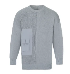 Outdoor Wear: Functional Protective Equipment in Natural Exploration
