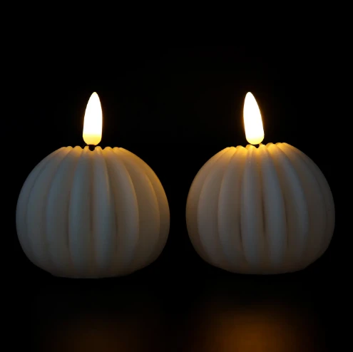 Innovative Flickering Flame Candles for Modern Homes