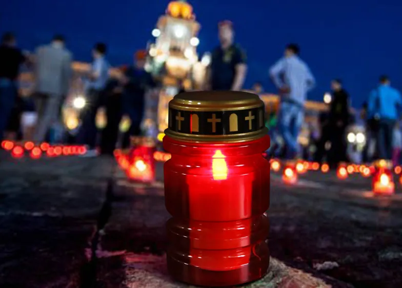 Read More About cemetery candle