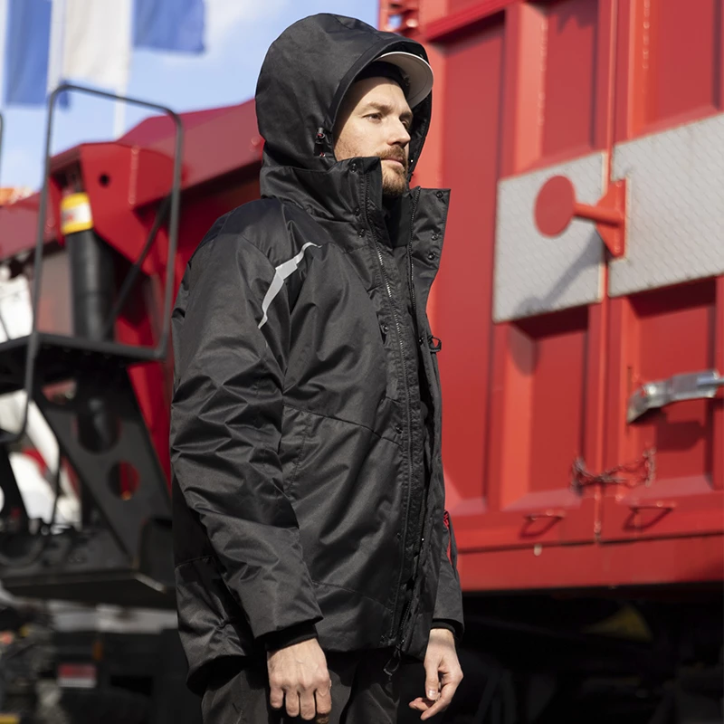 Men's Hard Shell Jacket – Engineered for Extreme Weather Performance