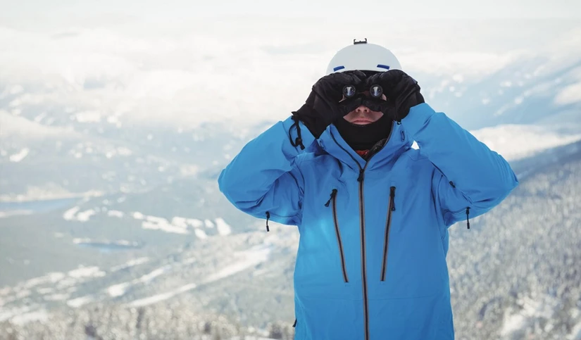 Application Of Outdoor Garments In Hiking And Mountaineering