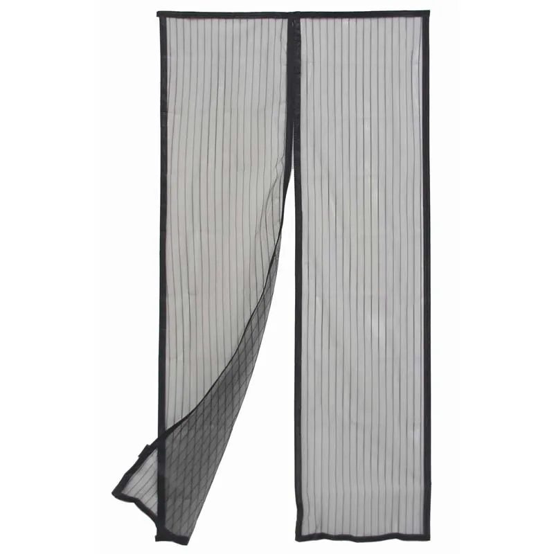 The Benefits of a Magnetic Screen Door Curtain