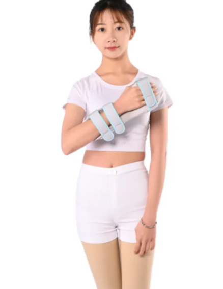 Exercises While Wearing a Hand Splint
