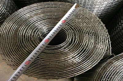 1/8”–4” Hole Size Electro & Hot Dipped Galvanized Welded Wire Mesh Roll