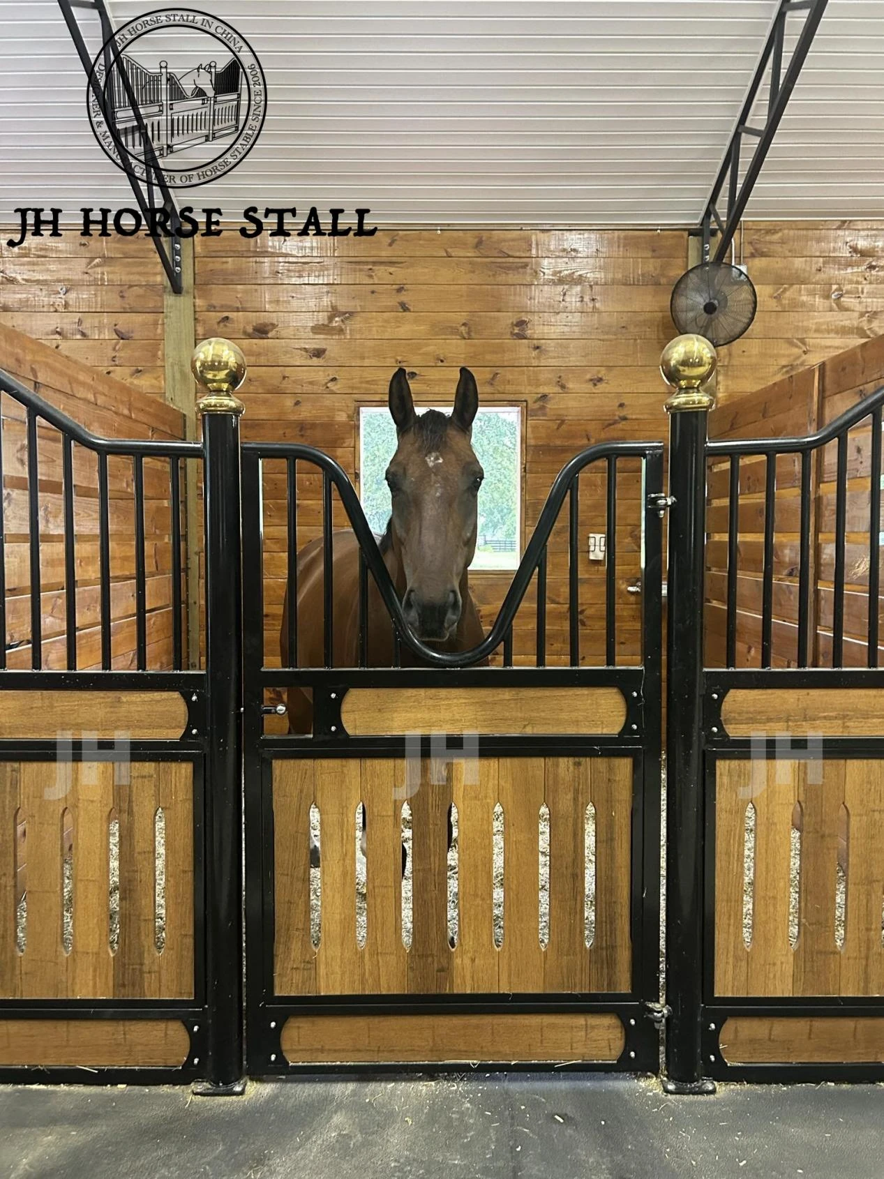 Outstanding Feedback from U.S. Client on European-Style Horse Stable Installation Model E-06