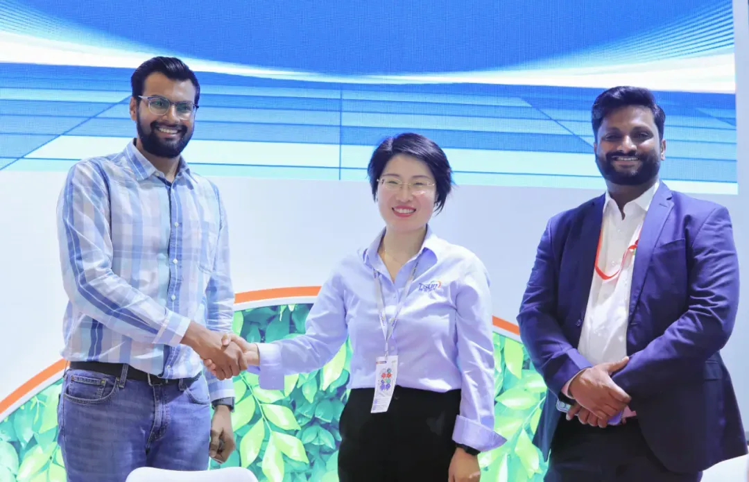 TSUN Unveils All-Scenario Balcony Solar & Storage Innovations at SNEC 2025