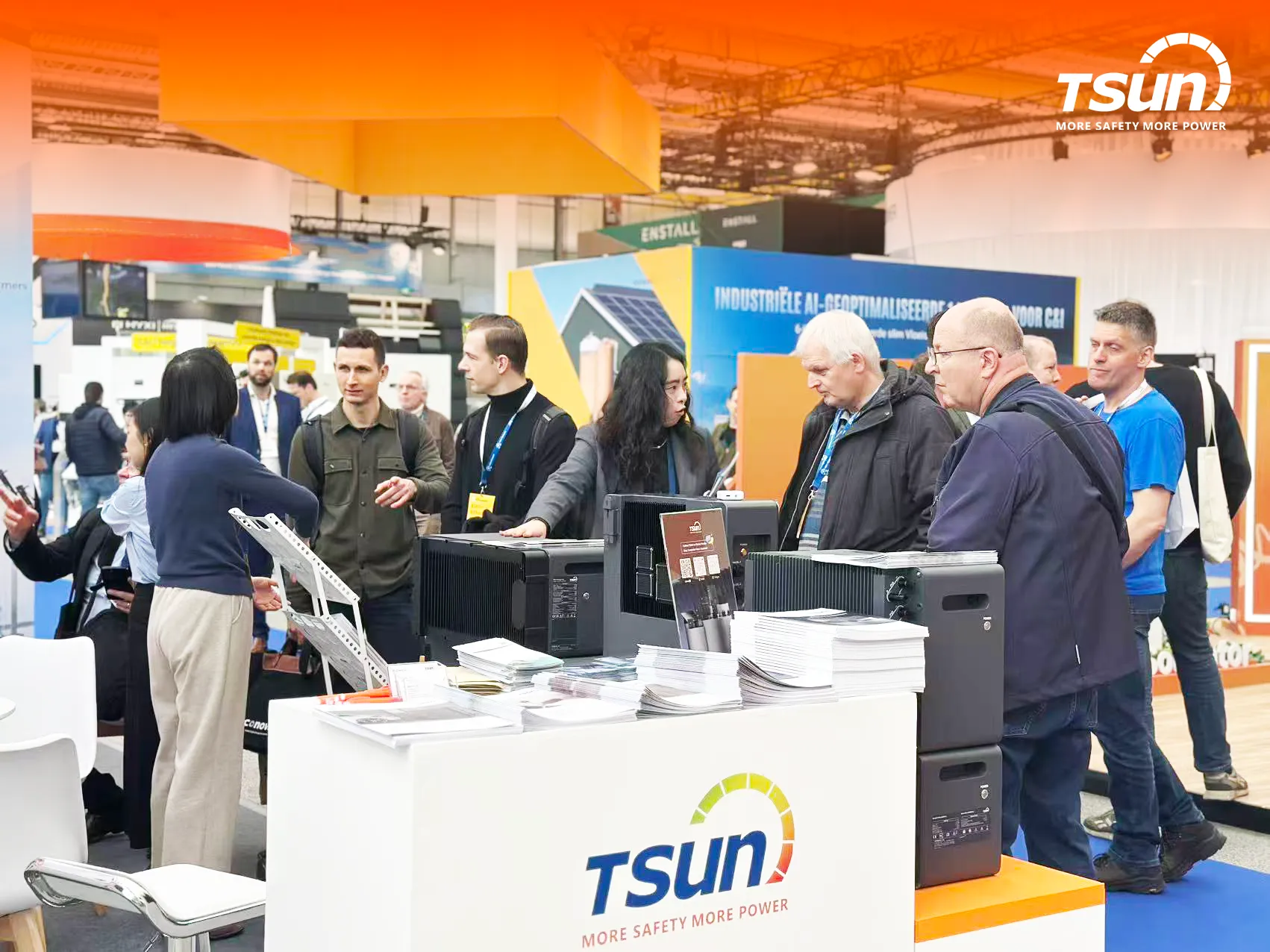 Leading Europe's PV Retrofit Market: TSUN's Micro-Storage Solutions Shine in Amsterdam