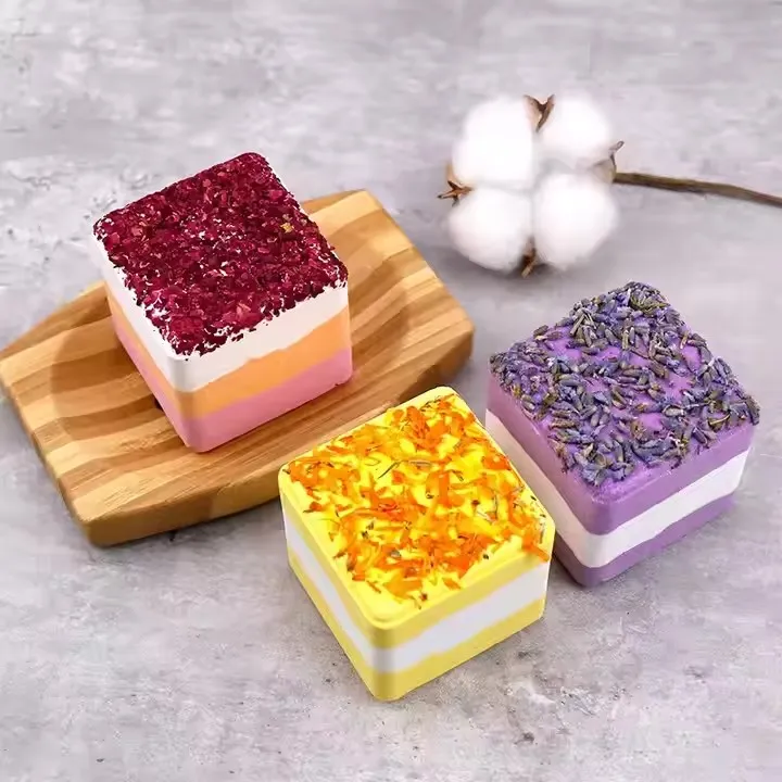 Wholesale Custom Ball Bombe De Bain Cube Bath Bombs Private Label Bubble Bath Fizzies Gift Set for Dried Flowers Bath Bombs