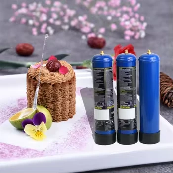 The Ultimate Guide to Whipping Cream: From Mousse to Piping Flowers