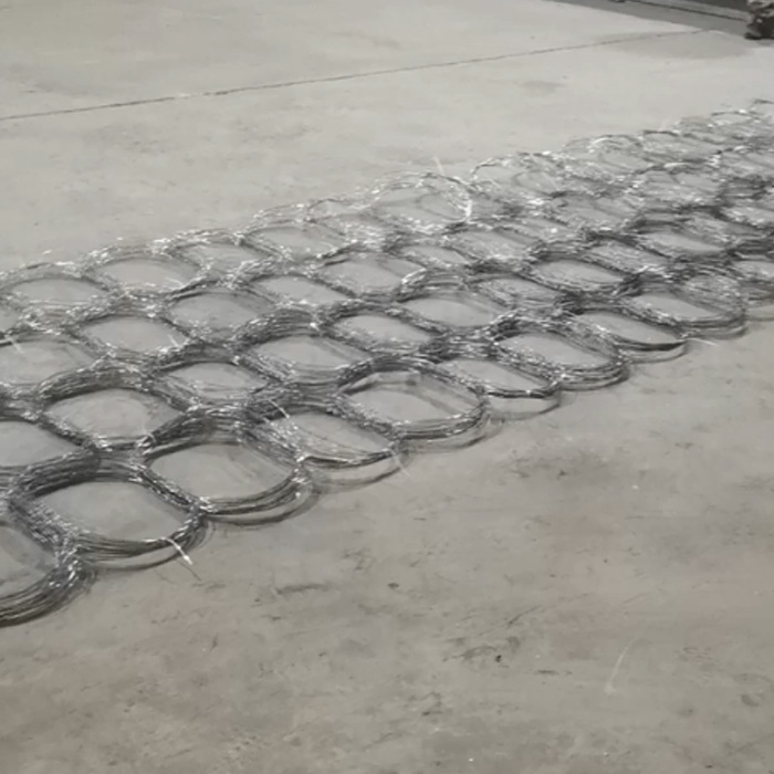 Durable Anti Tank Barrier Metal Mesh for Security & Defense – Jin Jiu Wire Mesh