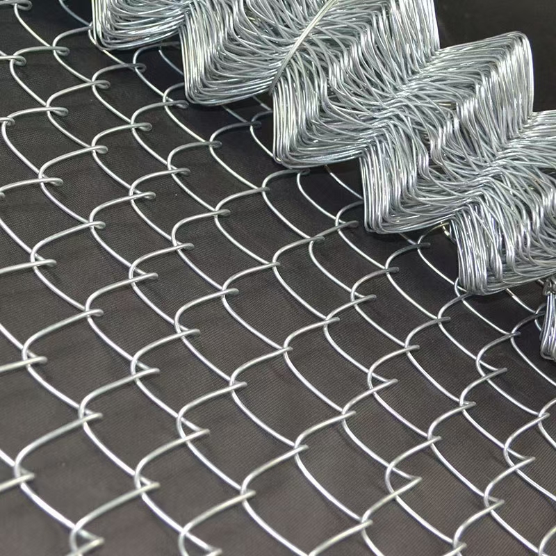 Low-cost Chain Mesh Fencing Here in Our Stock