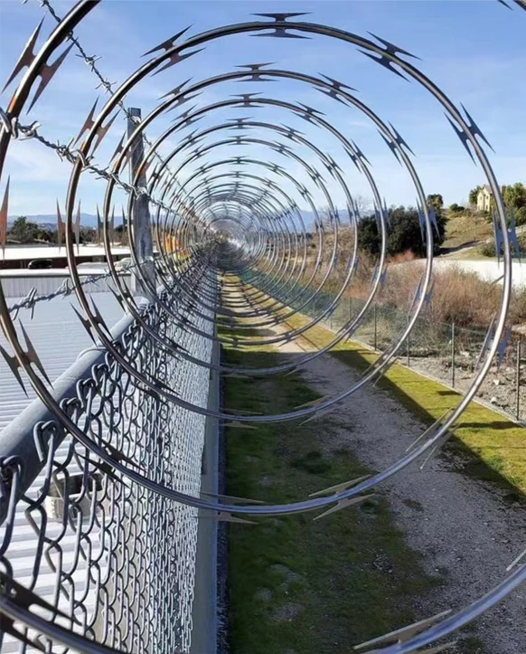 Beijing High-security Razor Wire Perimeter Barrier System For Critical Infrastructure