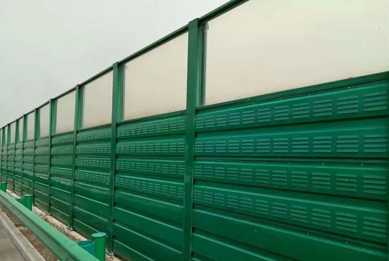 PMMA Noise Barrier