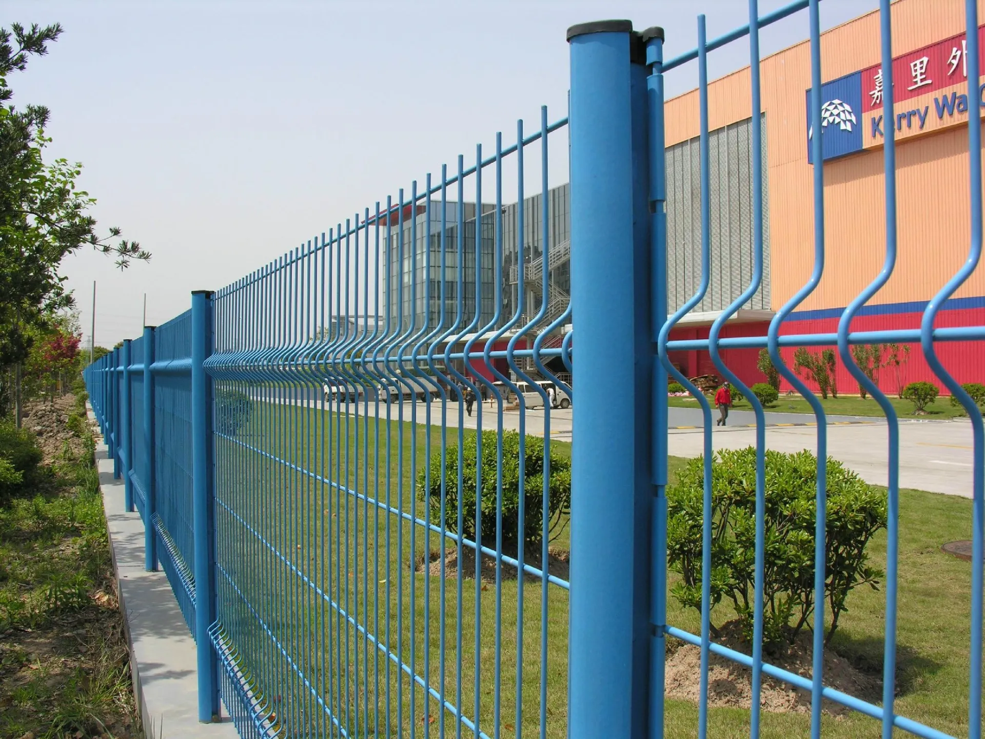 Innovative 3D Bending Fence Technology Revolutionizes Modern Security Solutions