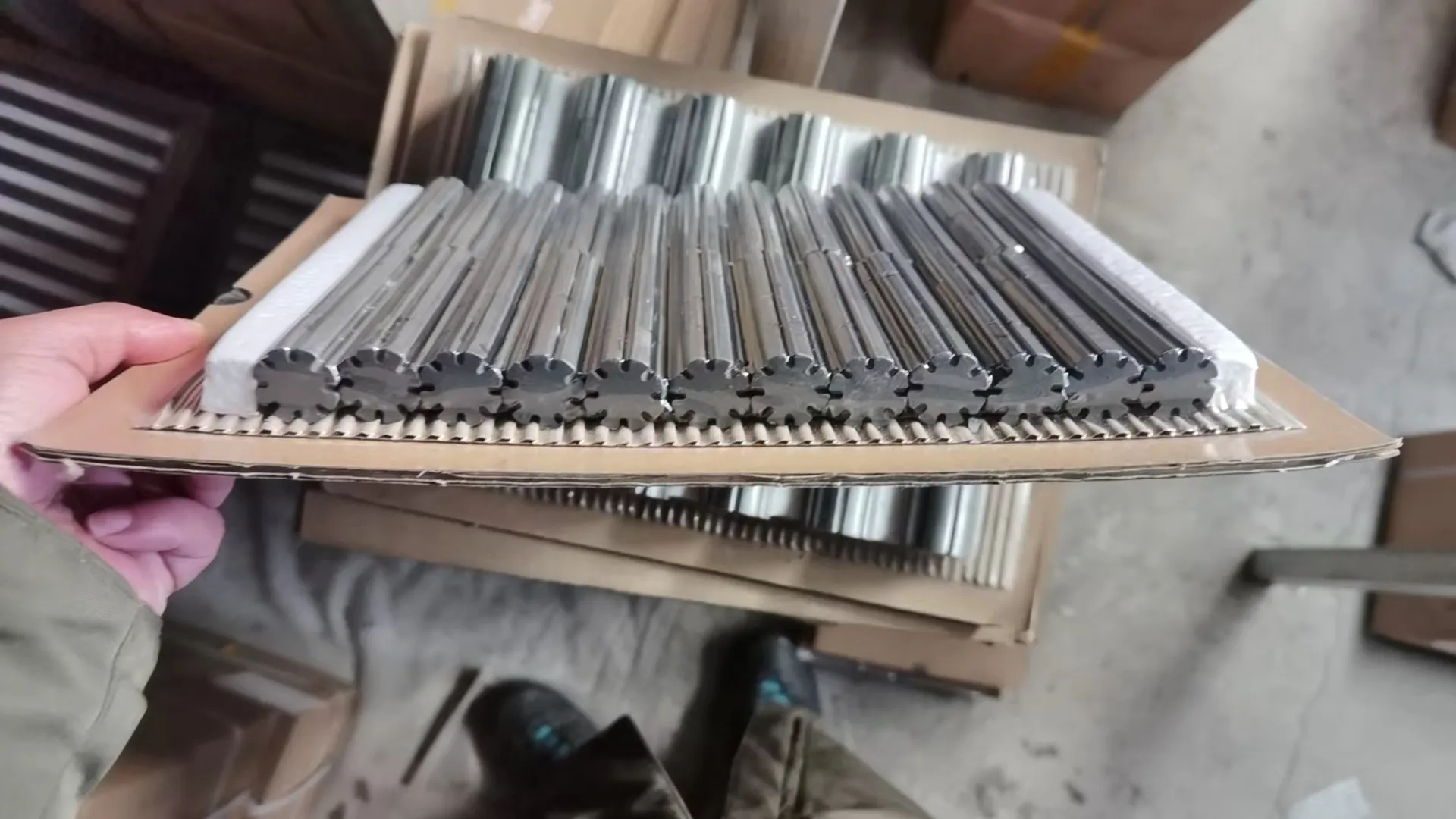 Consumables for Tube and Pipe Welding-How To Use Impeder and Ferrite Core