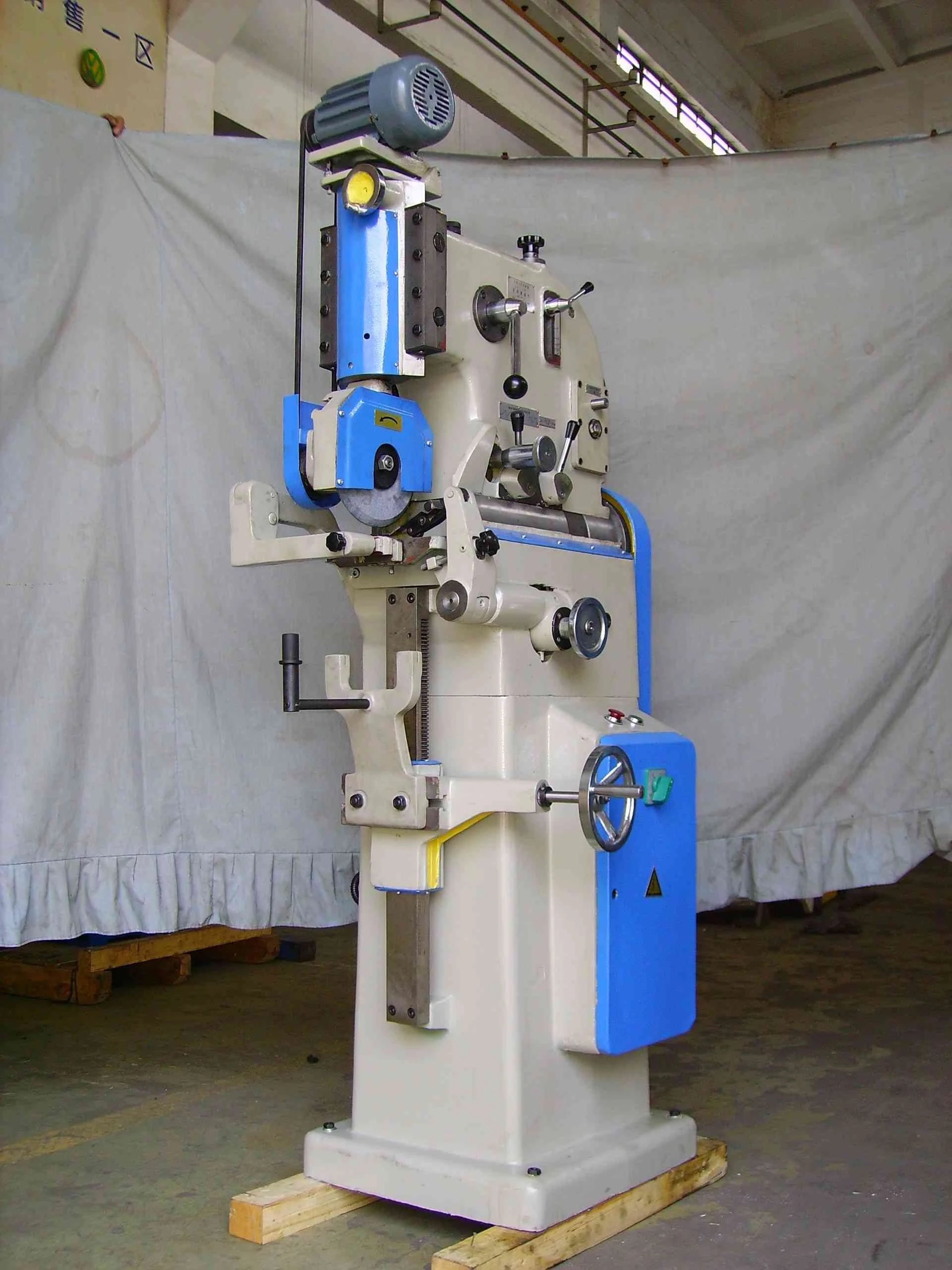 Friction Saw Blade Grinding Machine for Tube Mill