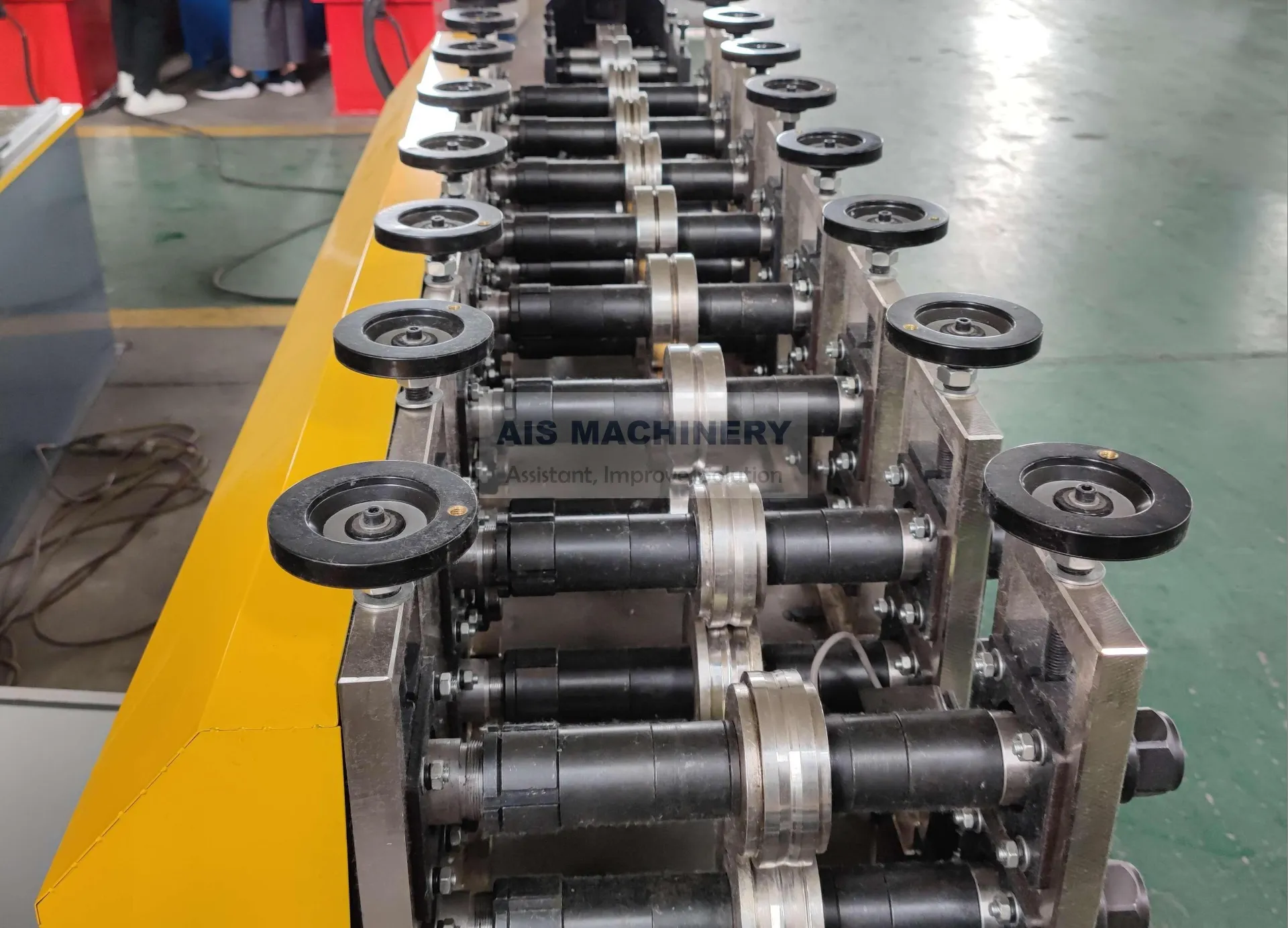 Custom Metal Angle Roll Forming Machine  Reliable Solution