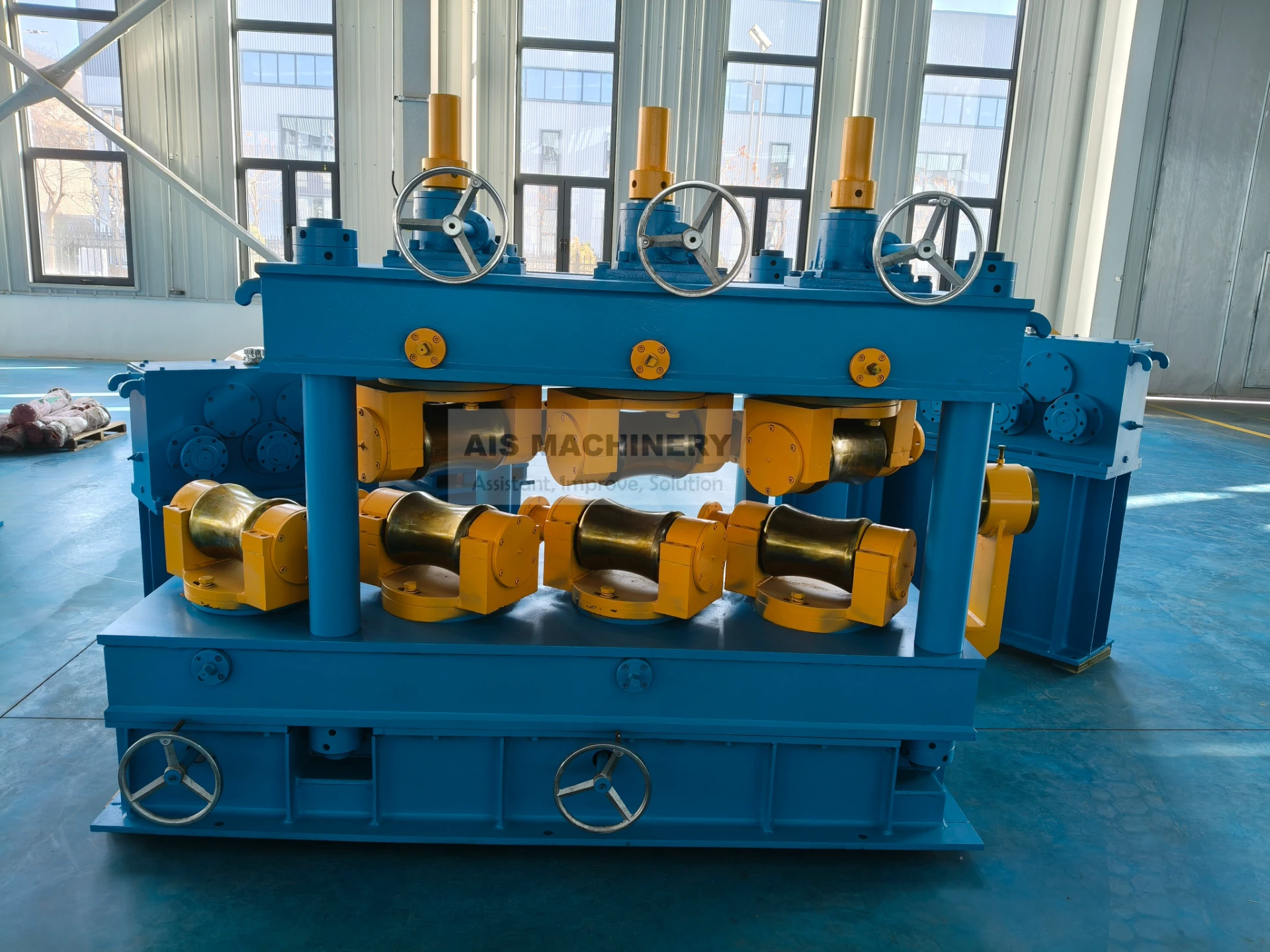 Welded Pipe Straightening Machine