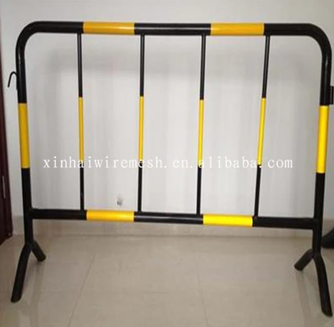 Safety barrier directs traffic flow