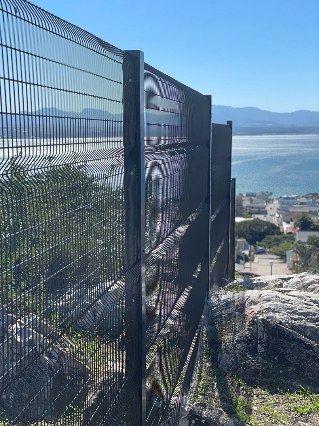 Metal Fence Panels for Sale - Durable, Rustproof, Fast Ship