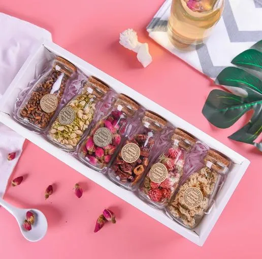 Elegant Wedding Favors: Personalized Keepsakes for Your Special Day