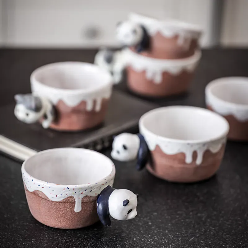 The Performance and Versatility of Customized Ceramic Mugs: Heat Resistance, Surface Treatments, And Printing Technologies