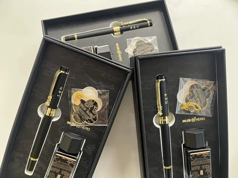 Custom Logo & Personalized Pens Services