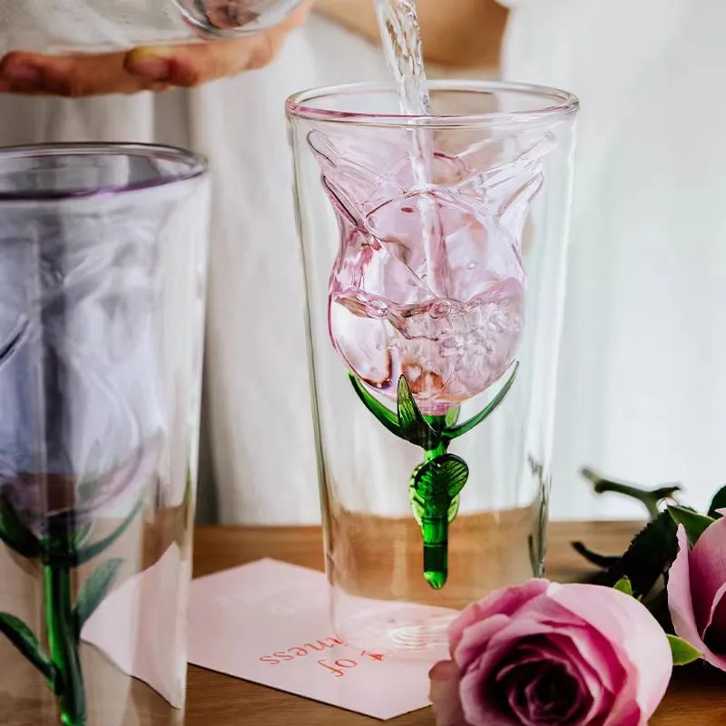 Elegant Wedding Favors: Personalized Keepsakes for Your Special Day